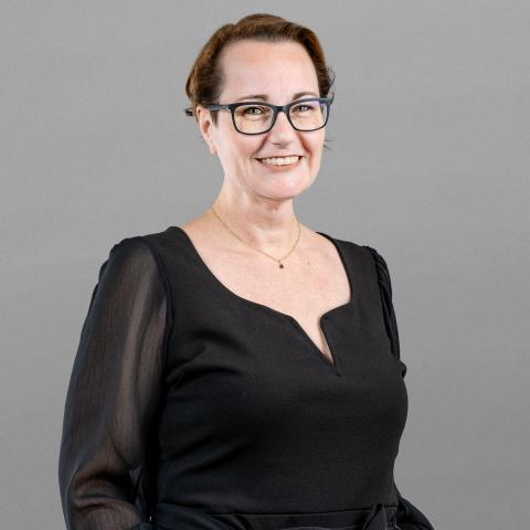Patricia  Bowe